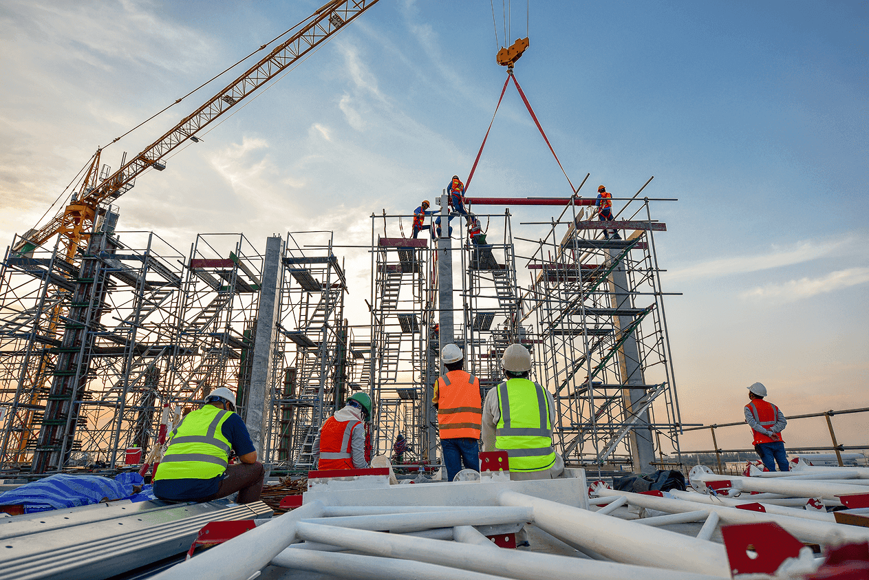 Разнорабочие на стройку в Екатеринбурге — аутсорсинг персонала Стафф-Б