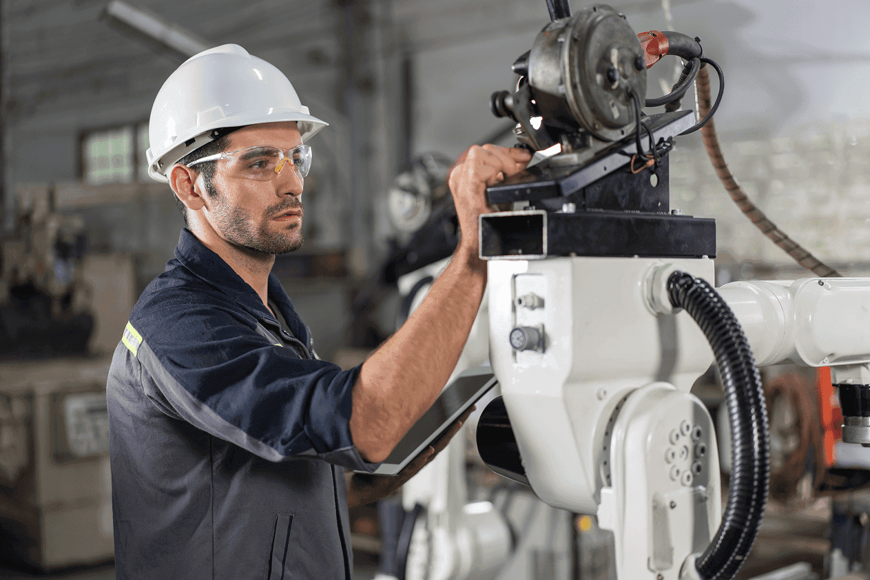 Фрезеровщики на производство в Тюмени — аутсорсинг персонала Стафф-Б